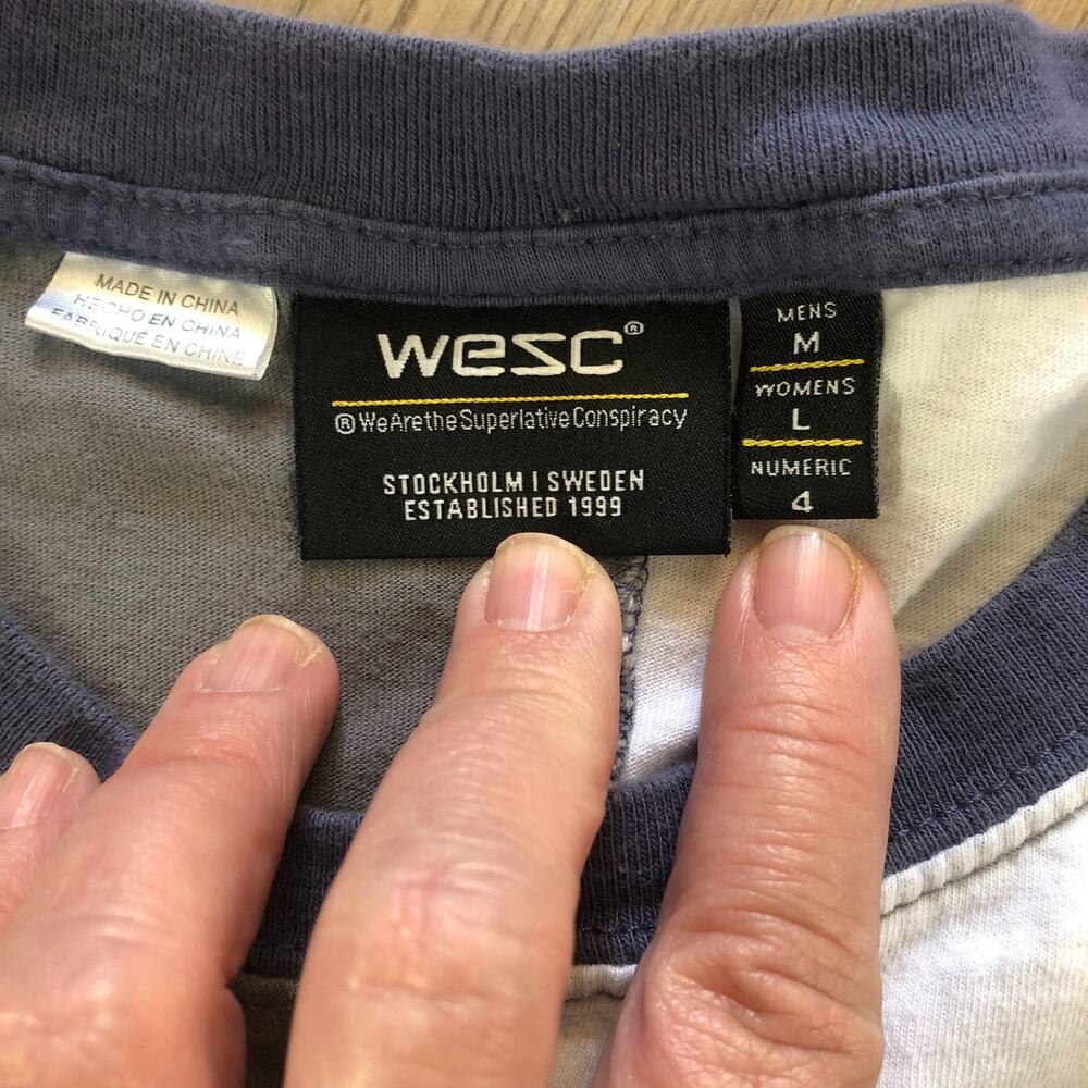 Conspiracy by WESC Size Mens Medium Womens Large T-Shirt Sweden Colorblock Retro - Picture 4 of 7